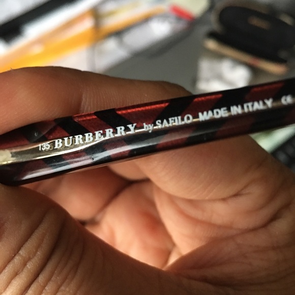 Burberry eyeglasses - Picture 4 of 5